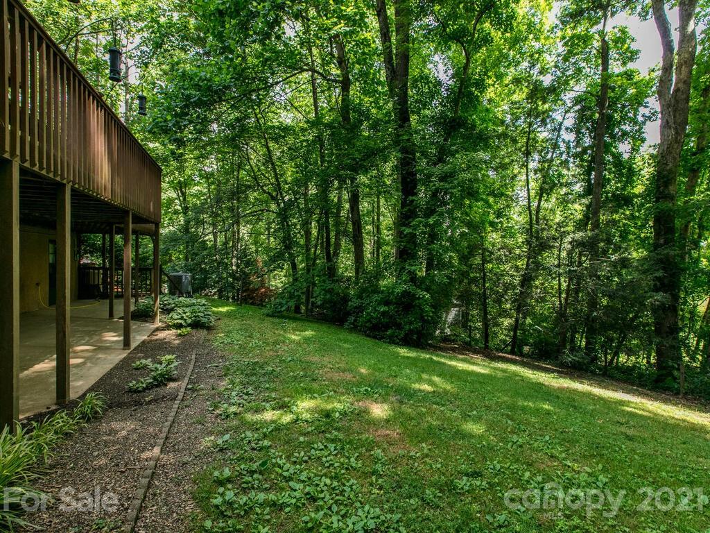 32 Buck Acres Drive Asheville NC 28806