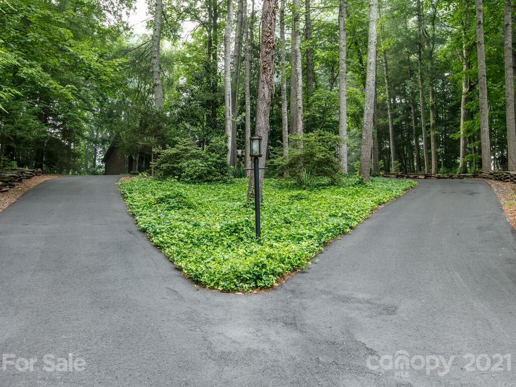 32 Buck Acres Drive Asheville NC 28806