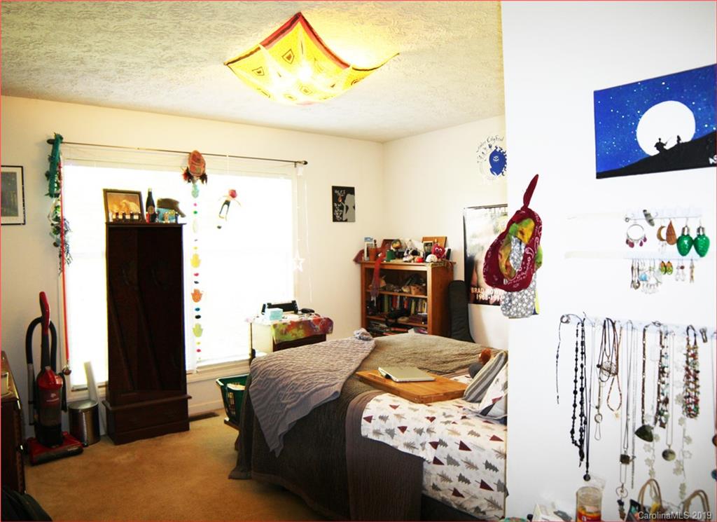 10 Clearview Lane Weaverville NC 28787