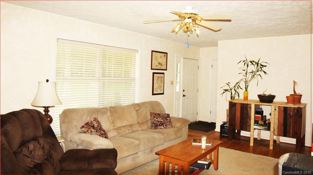 10 Clearview Lane Weaverville NC 28787