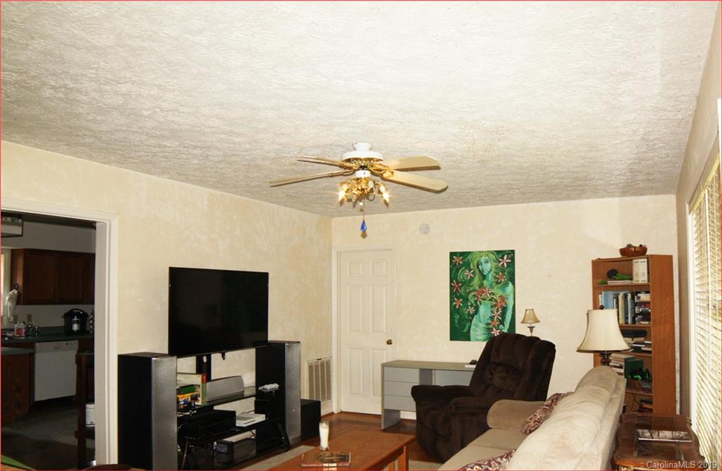 10 Clearview Lane Weaverville NC 28787