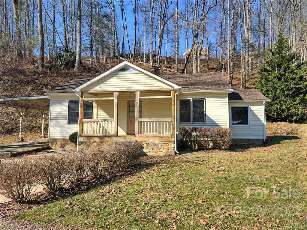101 Picket Lane Sylva NC 28779