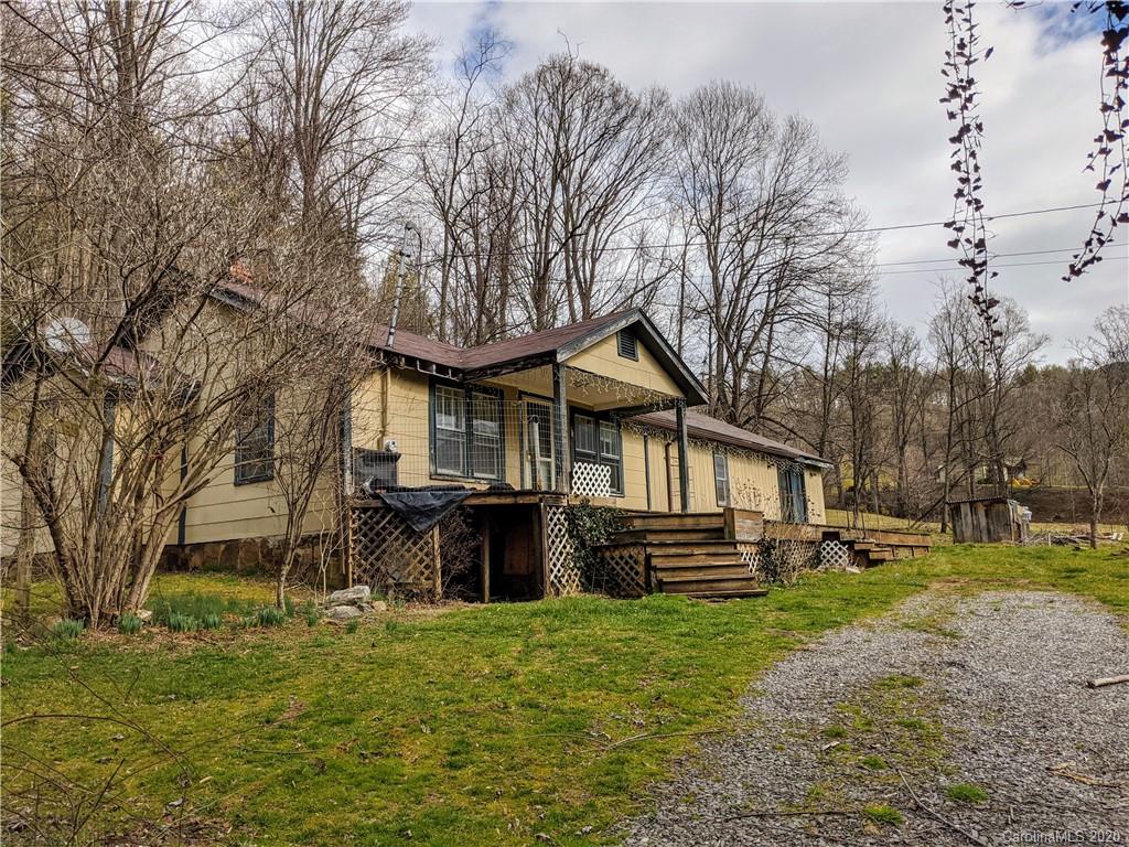 122 Sunflower Drive Burnsville NC 28714