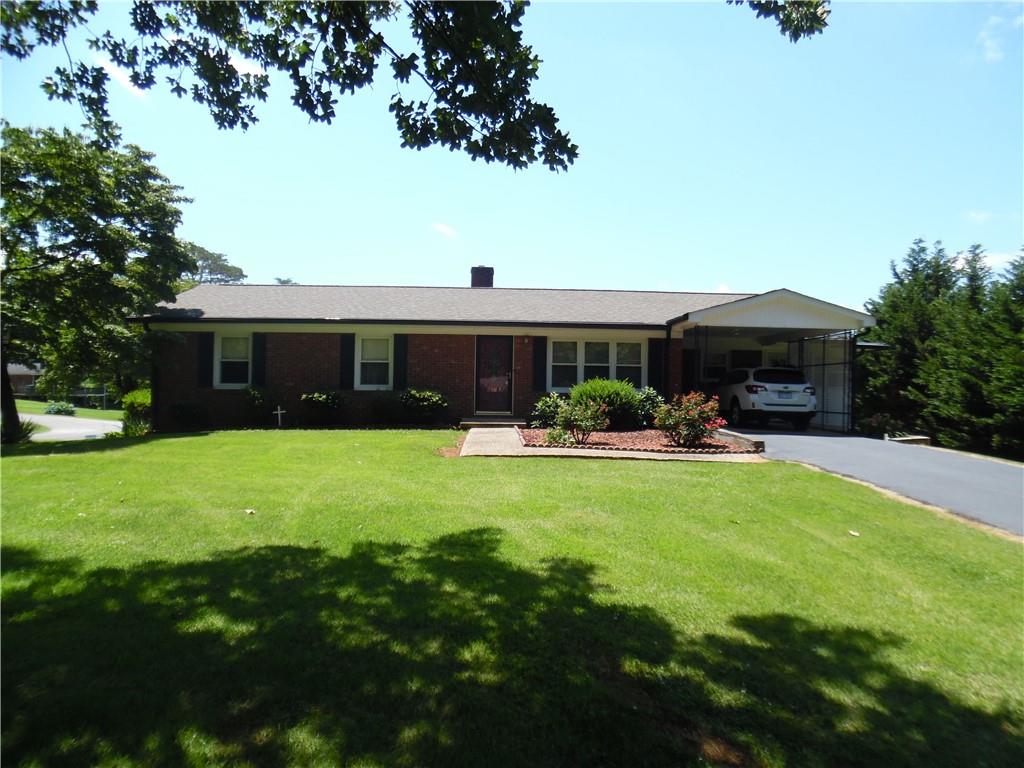 2667 Crest Drive Newton NC 28658