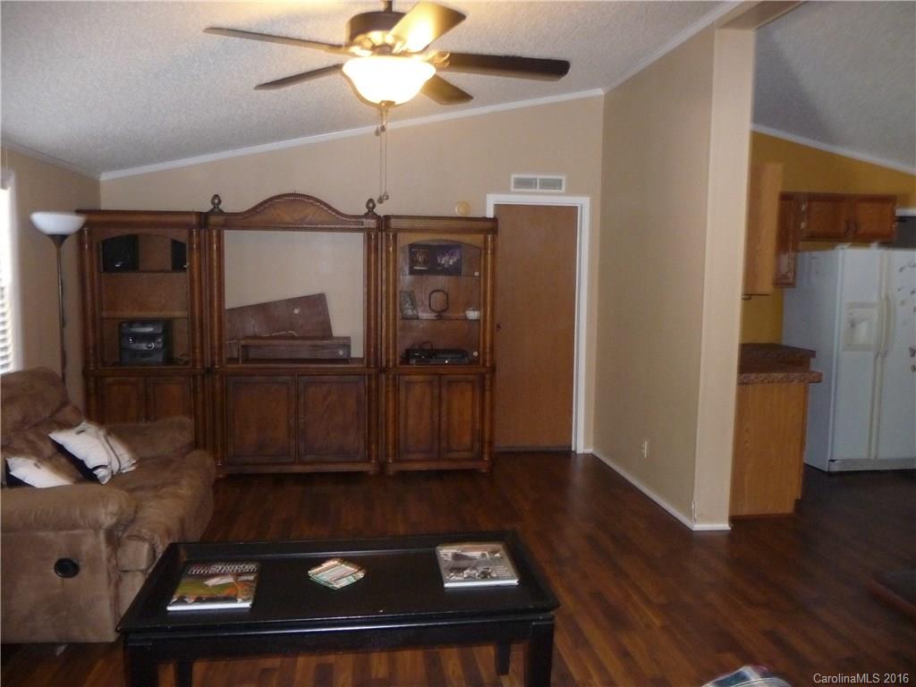 31 Speckled Hen Lane Asheville NC 28805