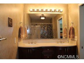 14 Green Valley Road Asheville NC 28806