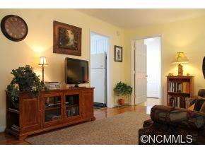 14 Green Valley Road Asheville NC 28806