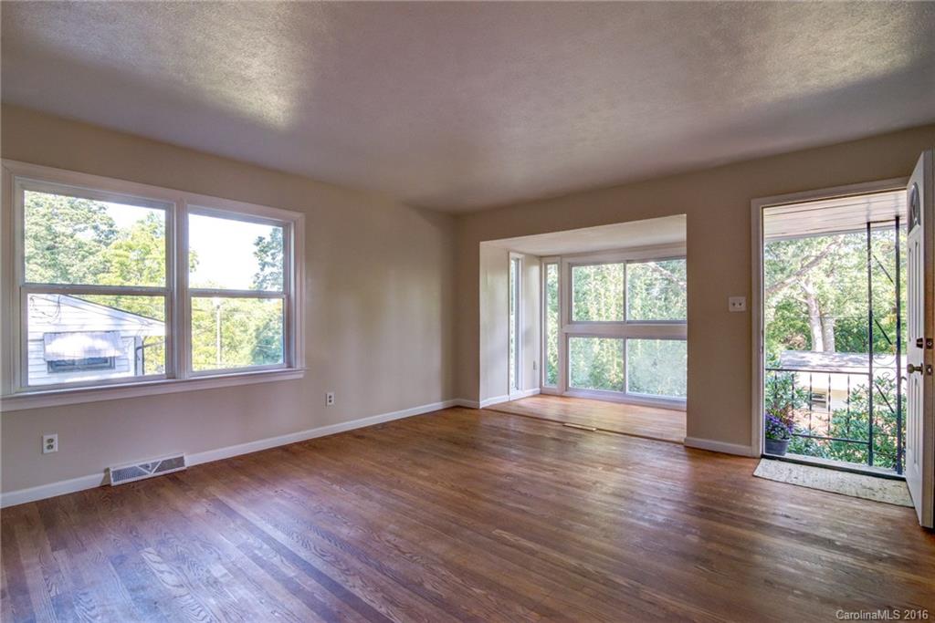 36 Oregon Avenue Asheville NC 28806