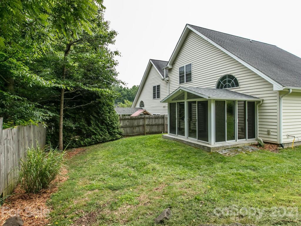 35 Viera Drive Swannanoa NC 28778