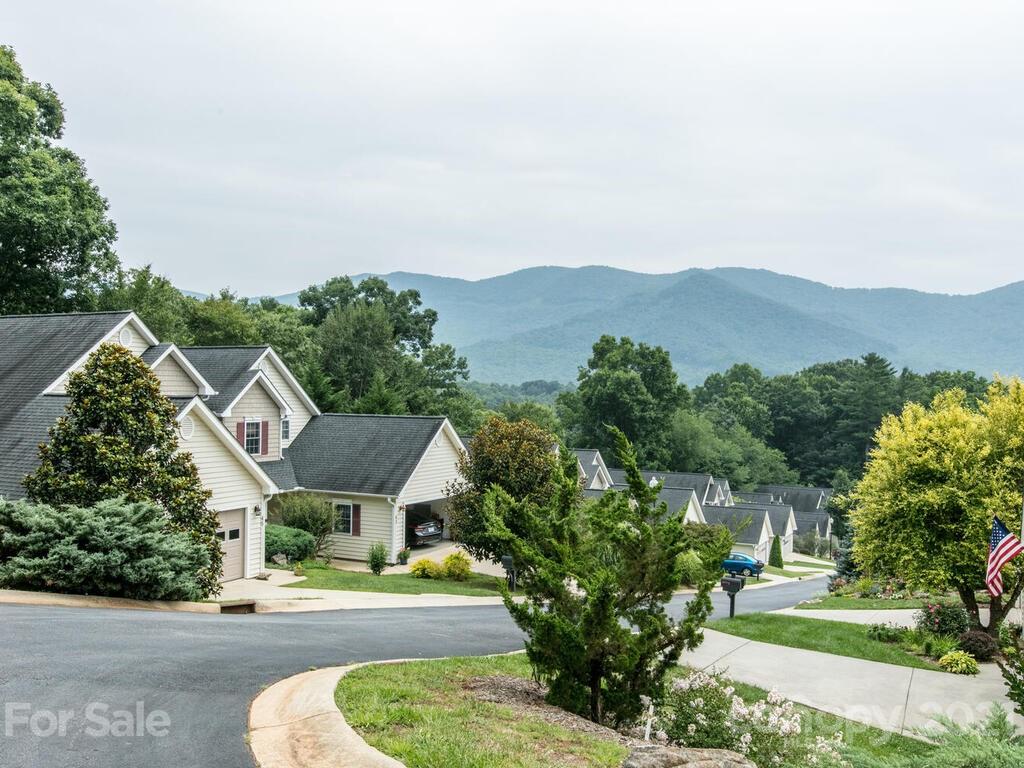 35 Viera Drive Swannanoa NC 28778