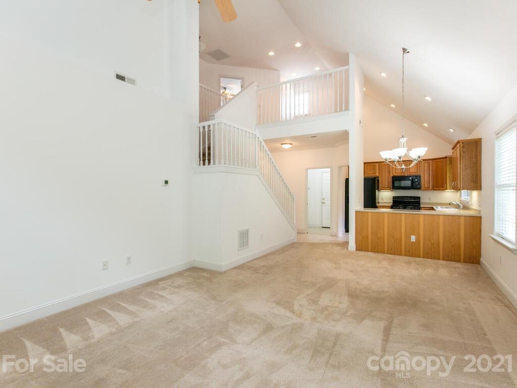 35 Viera Drive Swannanoa NC 28778