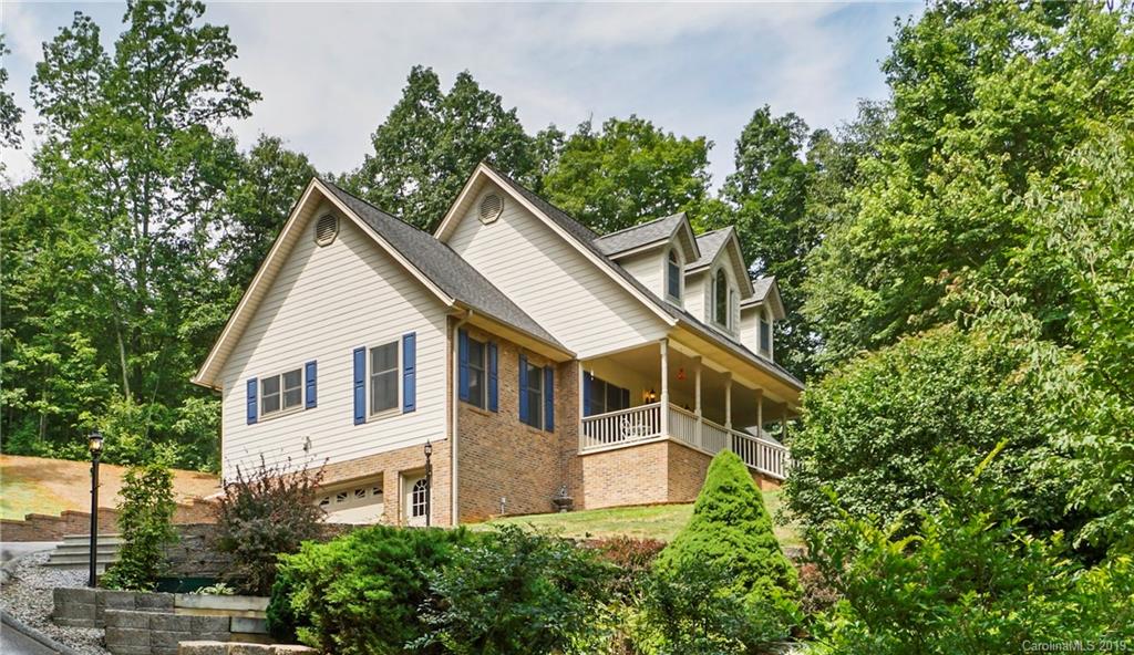 68 Old Country Road Waynesville NC 28786