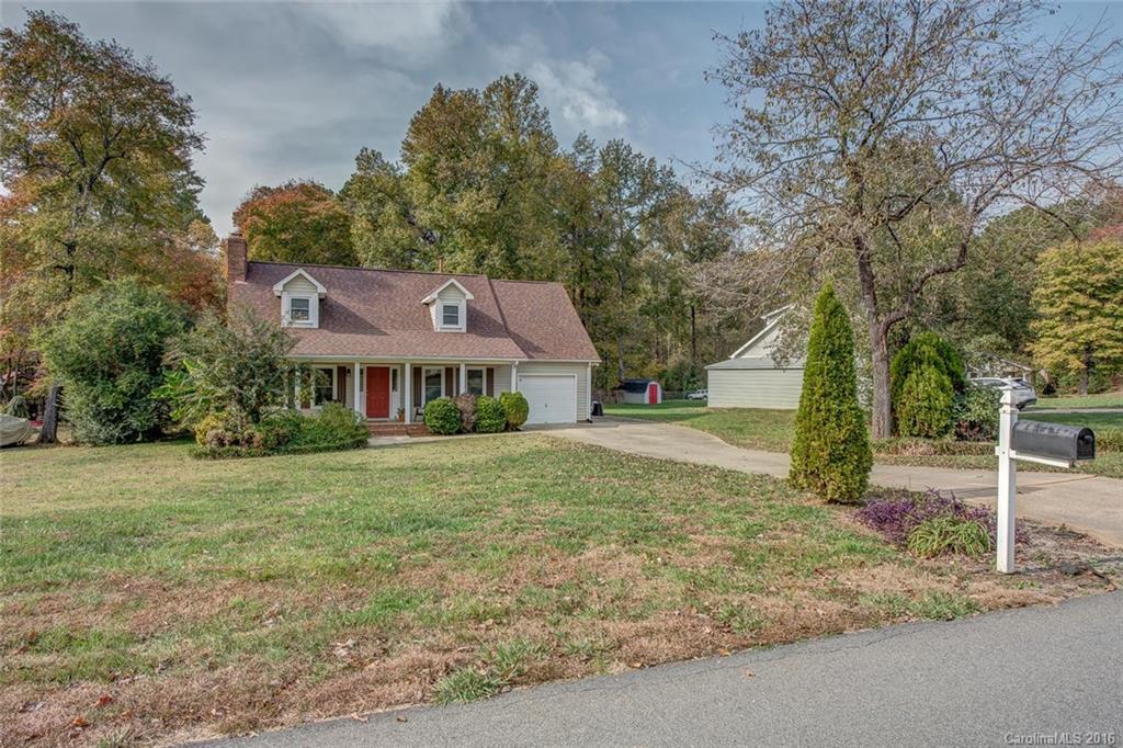 327 Deep Forest Court Gastonia NC 28056