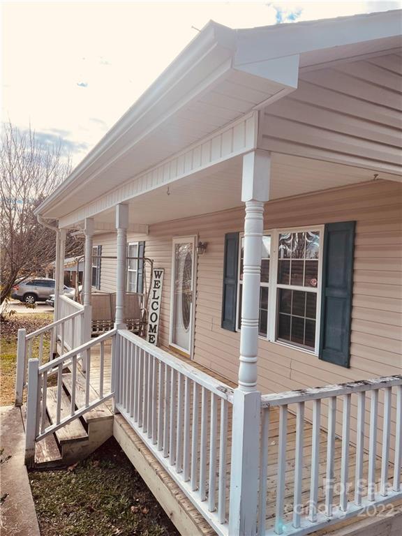 2096 Union Grove Road Lenoir NC 28645