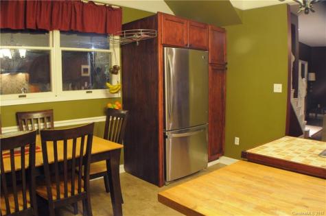 843 North Fork Road Barnardsville NC 28709