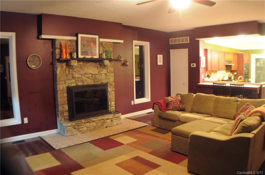 843 North Fork Road Barnardsville NC 28709