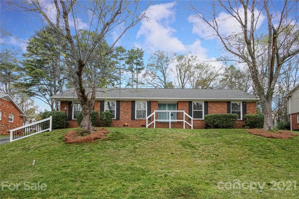 5849 Amity Place Charlotte NC 28212