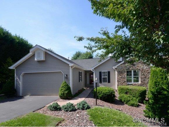 4 Pinehurst Court Etowah NC 28729