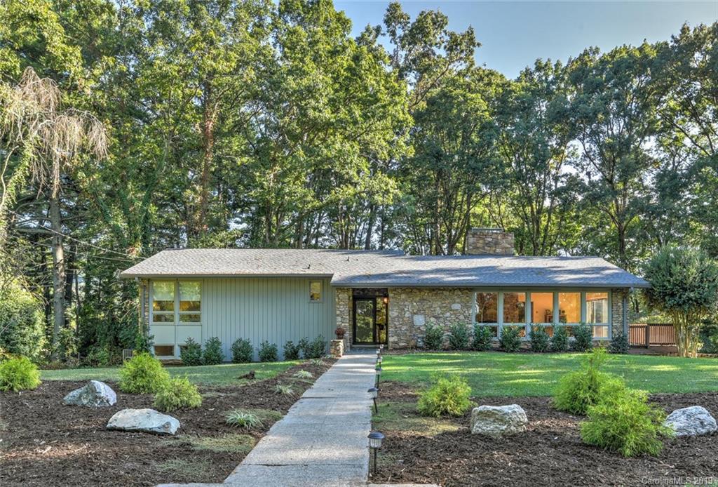 26 E Fox Chase Road Asheville NC 28804