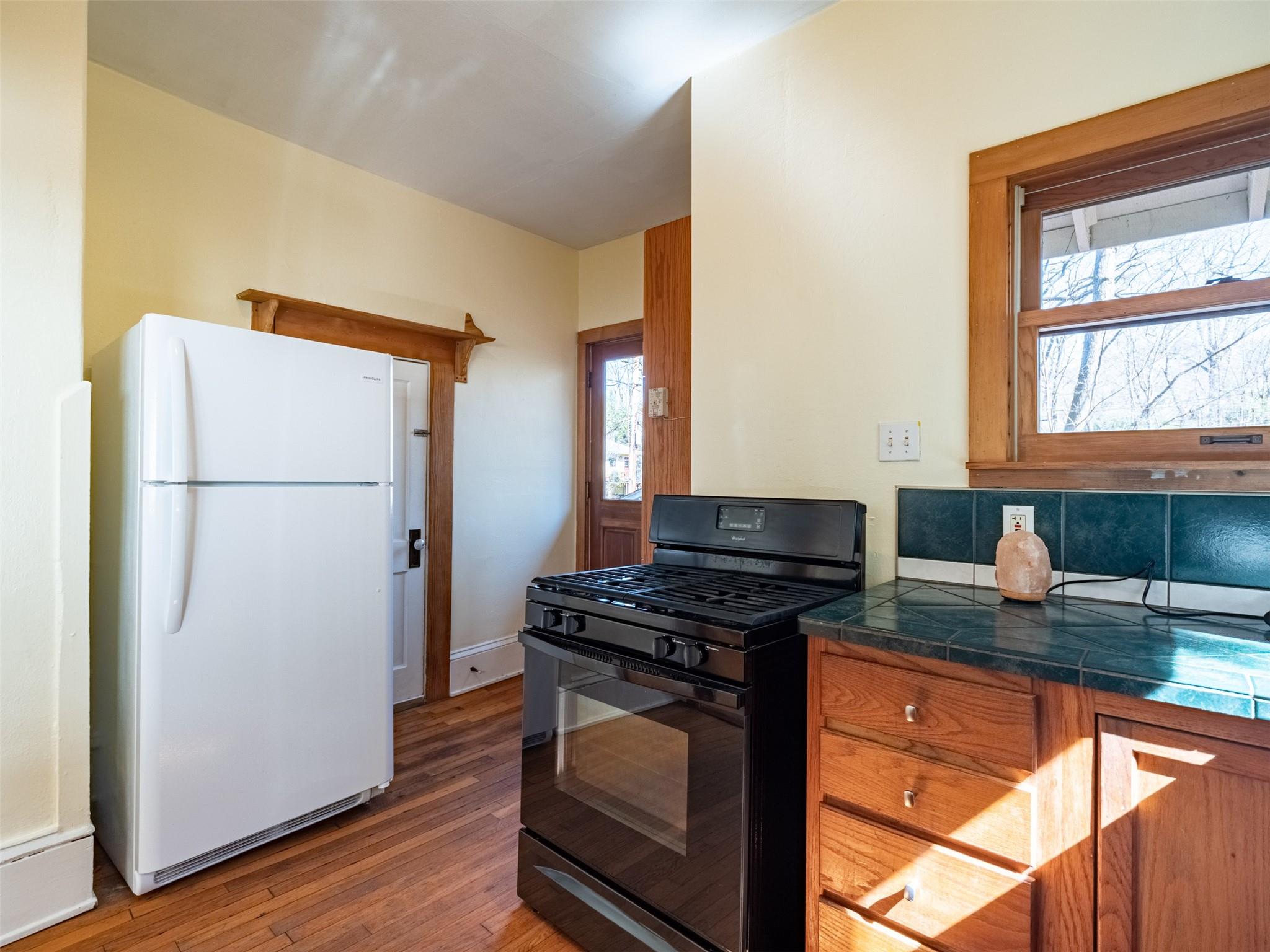52 Ramoth Road Asheville NC 28804