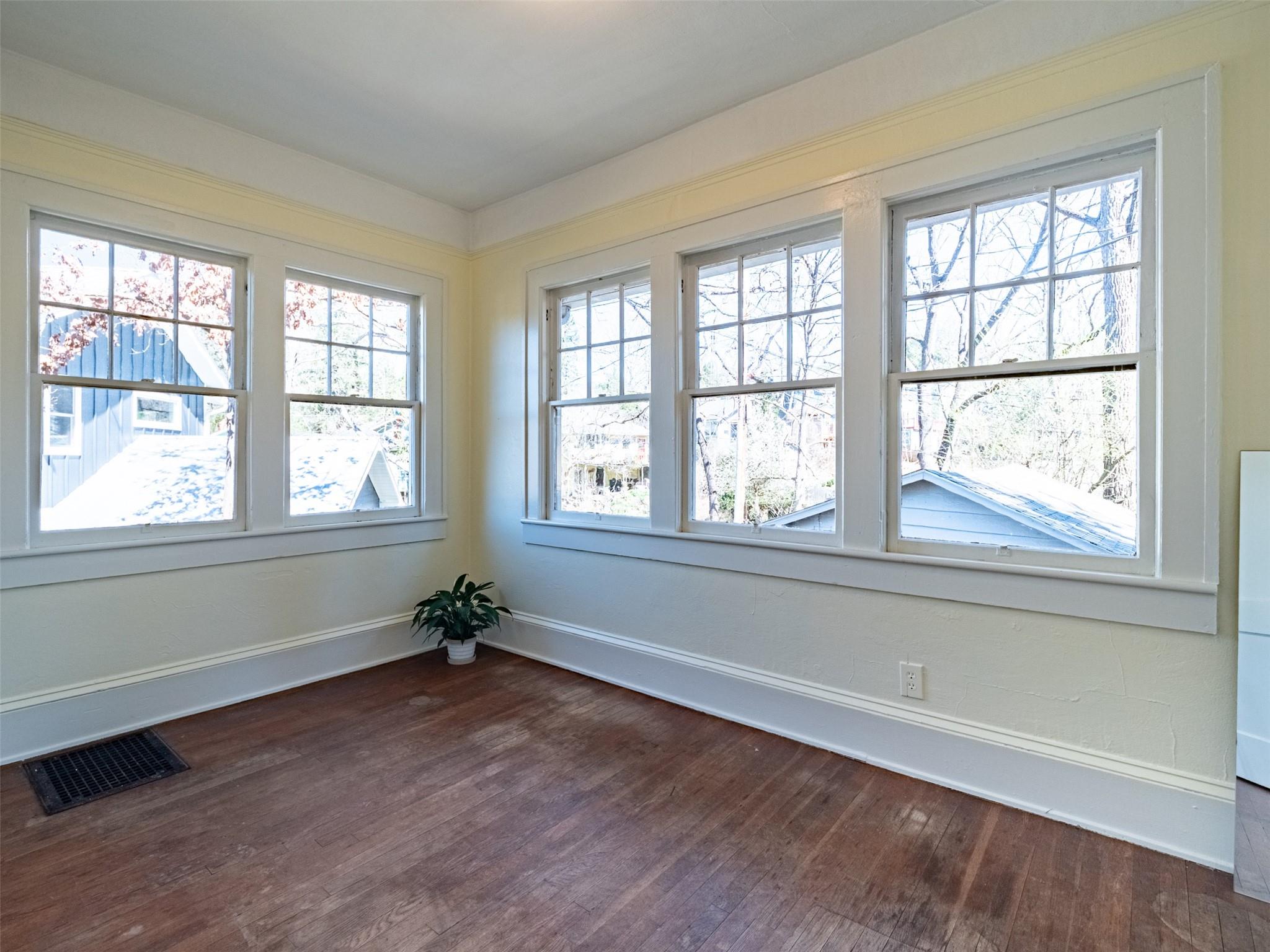 52 Ramoth Road Asheville NC 28804