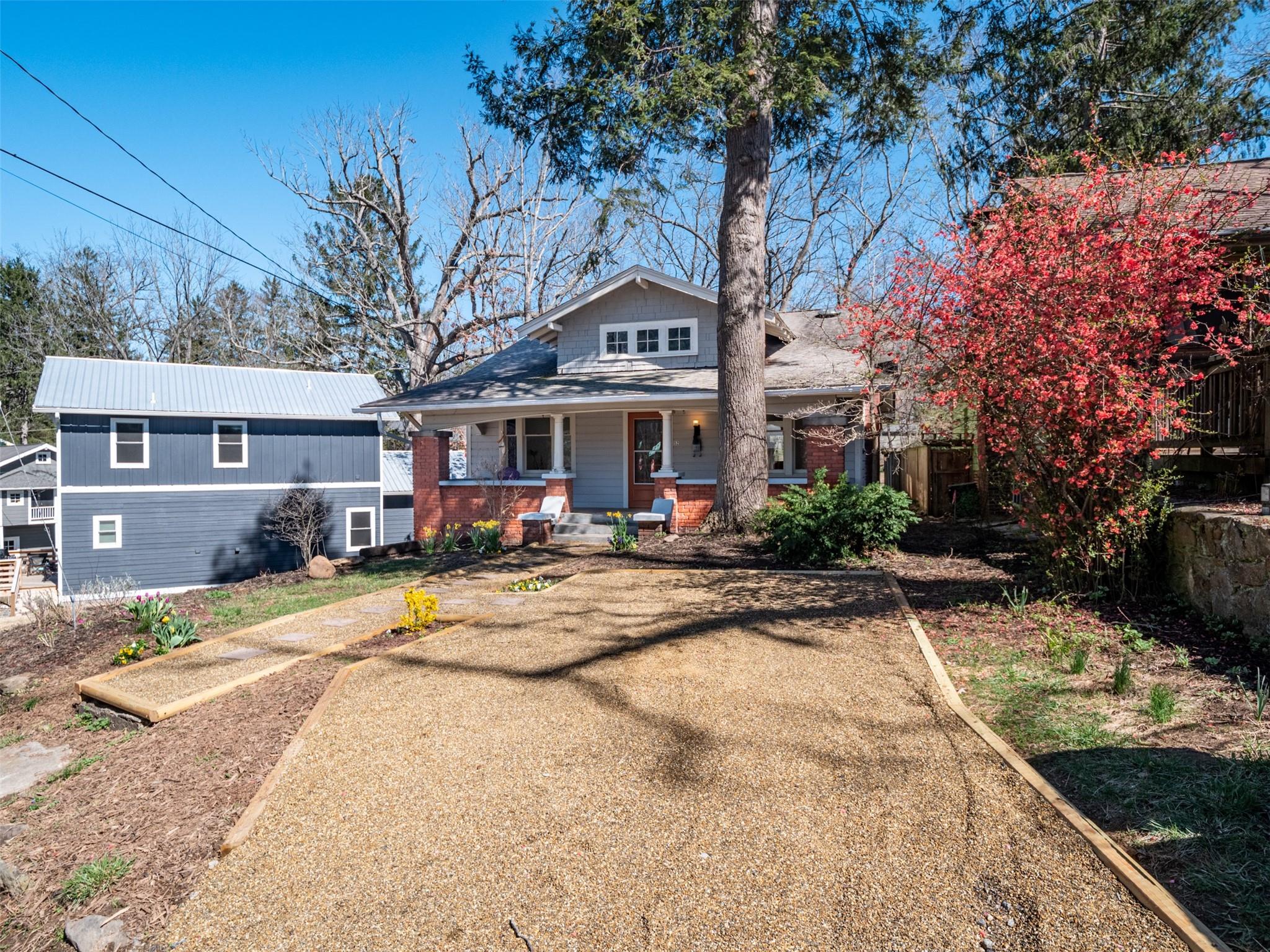 52 Ramoth Road Asheville NC 28804