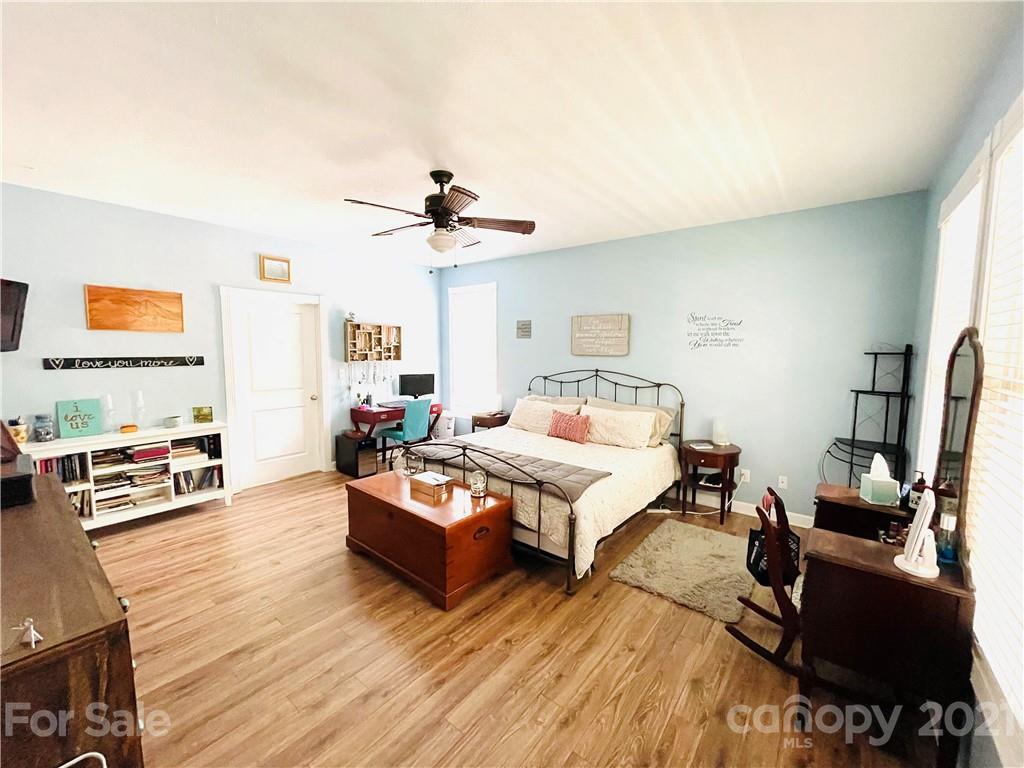 55 Robinson Cove Road Candler NC 28715