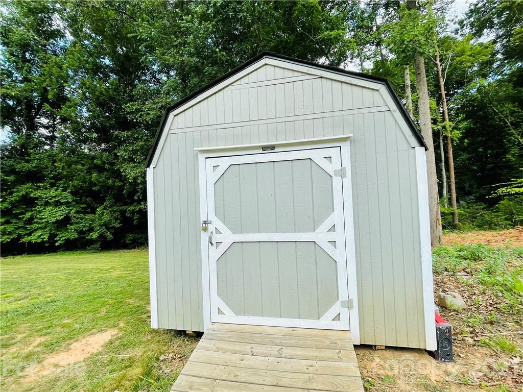 55 Robinson Cove Road Candler NC 28715