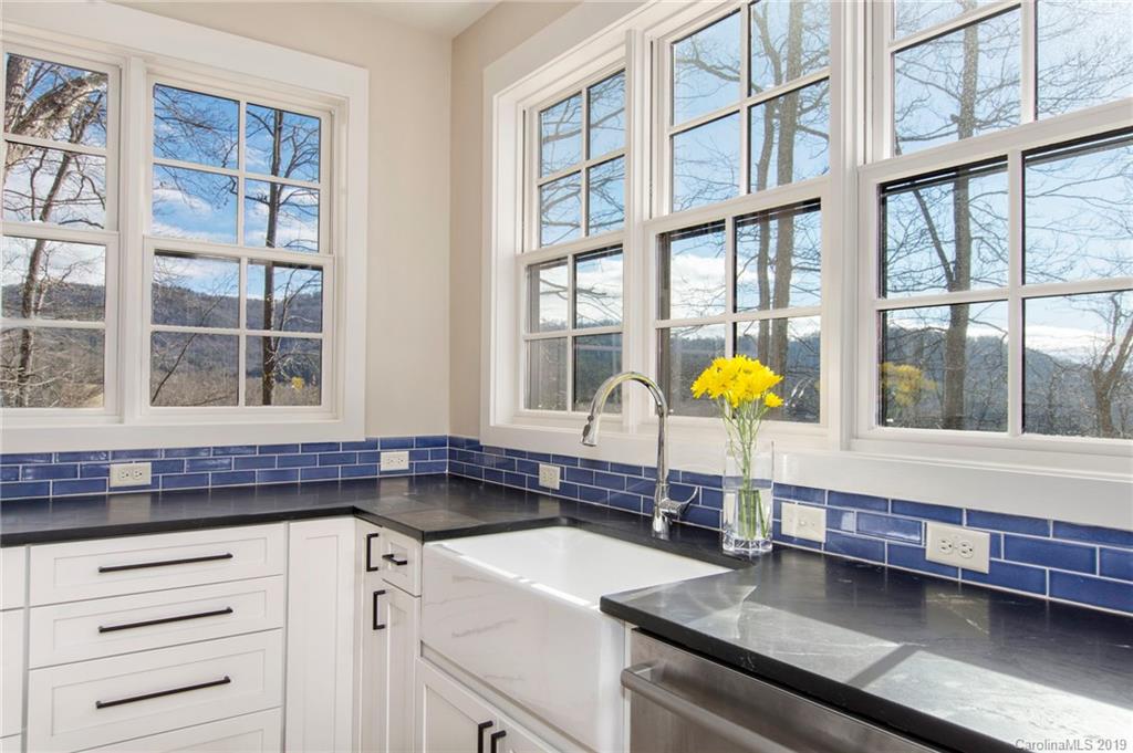 98 Cole Ridge Road Asheville NC 28804