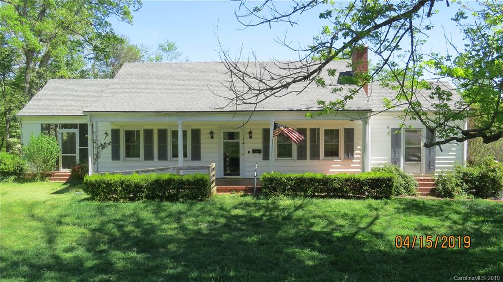 548 N Washington Street Rutherfordton NC 28139