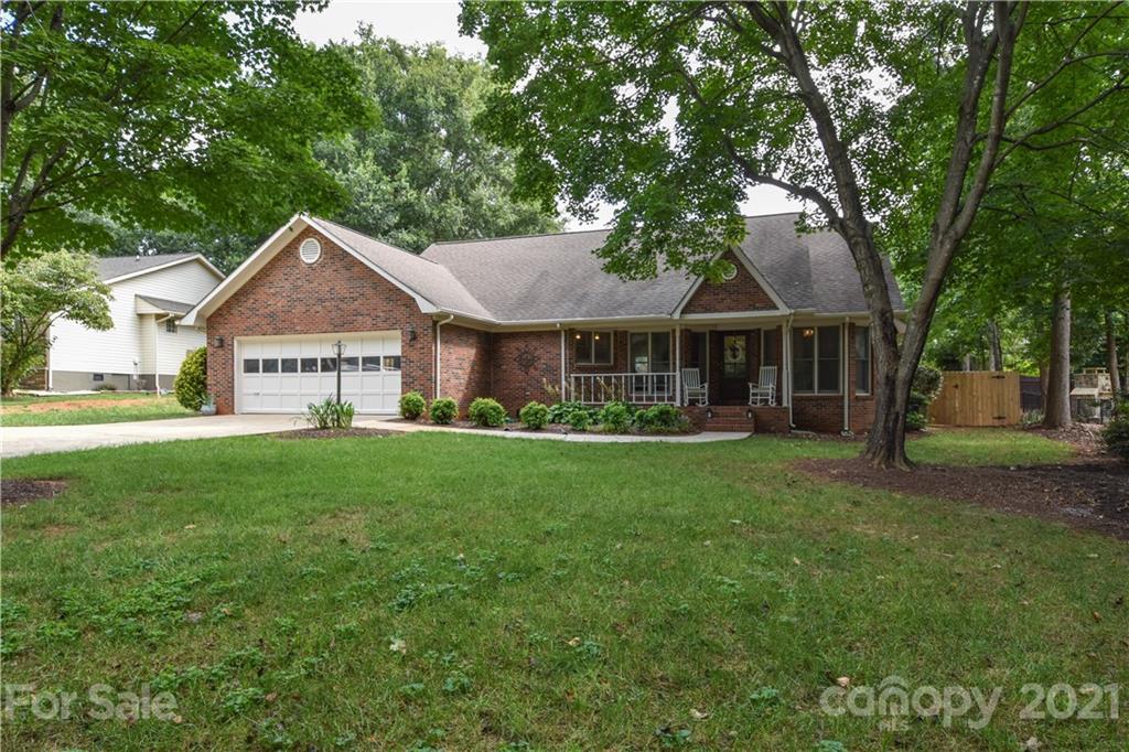 4115 Lake Shore Road S Denver NC 28037