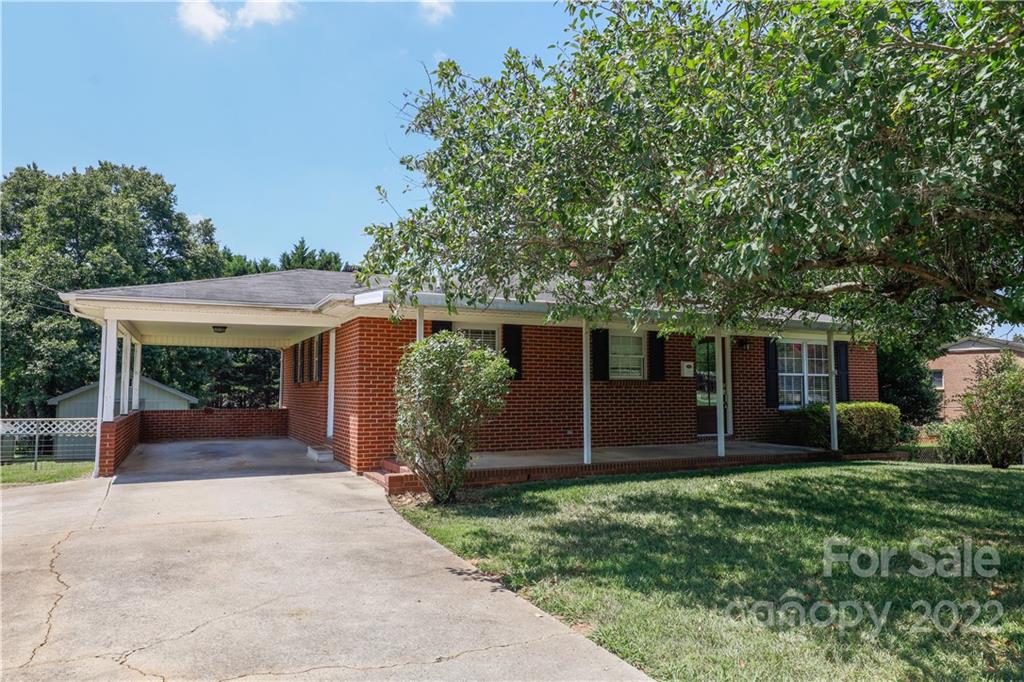 203 Ridge Drive Mount Holly NC 28120
