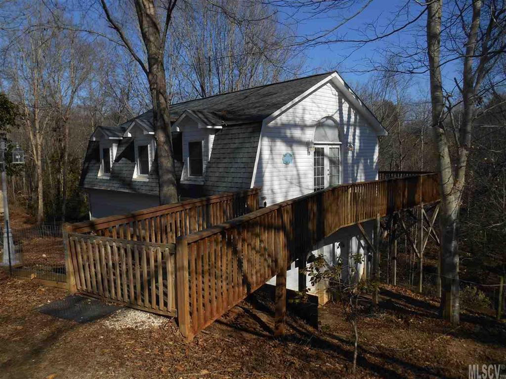 4873 Midway Sand Road Hickory NC 28601