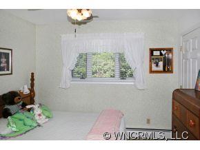 29 Mountain Terrace Asheville NC 28806