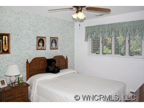 29 Mountain Terrace Asheville NC 28806