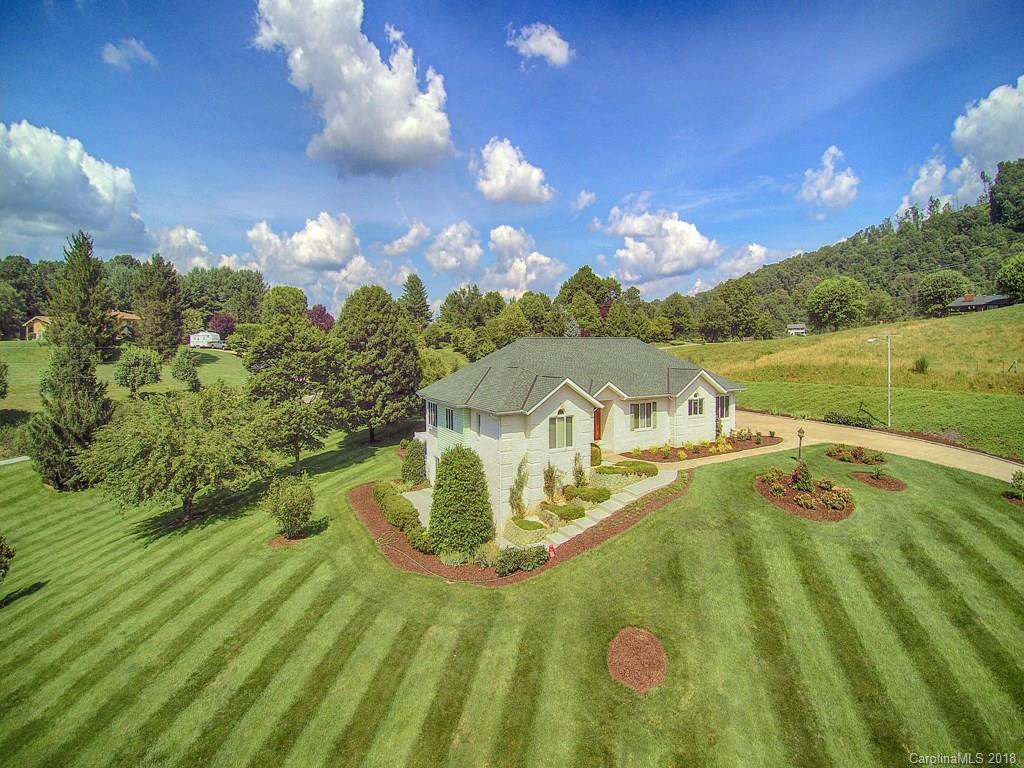 63 Pondview Drive Clyde NC 28721