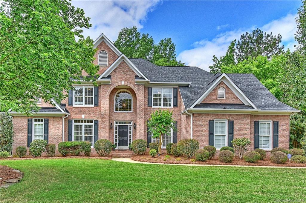 6425 Woodleigh Oaks Drive Charlotte NC 28226