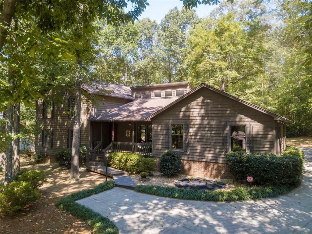 437 17th Avenue Drive Ne Hickory NC 28601