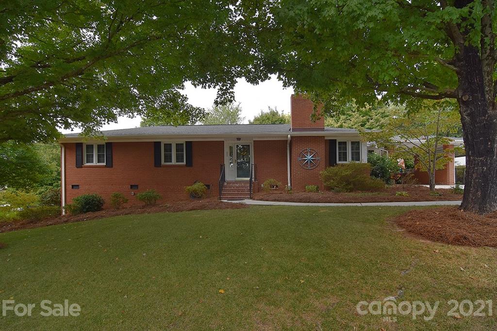 204 Lakewood Drive Lexington NC 27292