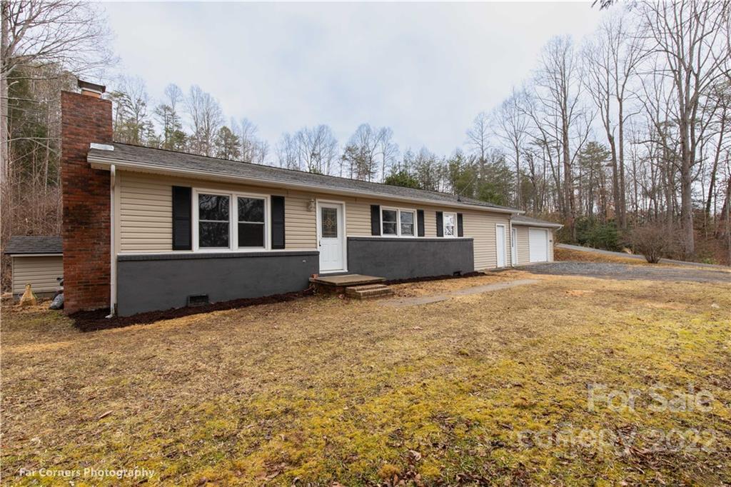 233 Hawkins Drive W Marion NC 28752