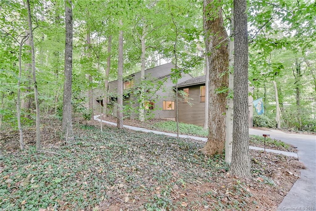 4013 Columbine Circle Charlotte NC 28211