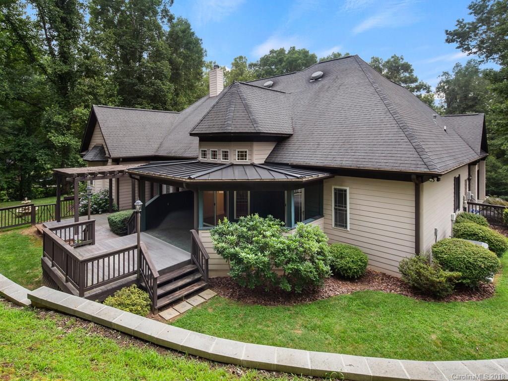 9 Oak Hollow Drive Asheville NC 28805