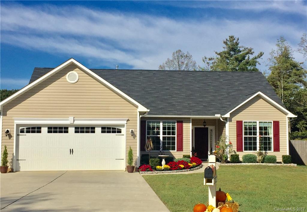 29 Woodthorn Road Weaverville NC 28787
