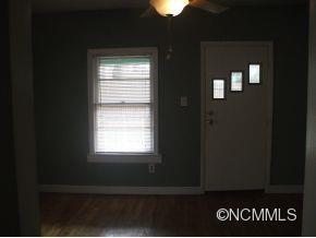 453 Deaverview Road Asheville NC 28806