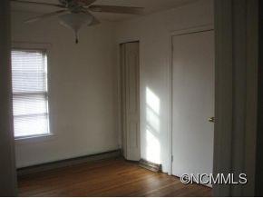 453 Deaverview Road Asheville NC 28806