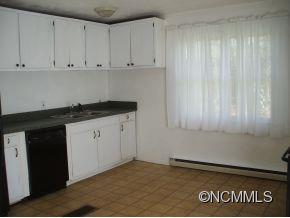 453 Deaverview Road Asheville NC 28806