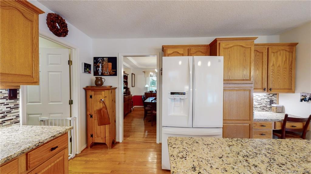 8 Amber Knoll Court Weaverville NC 28787