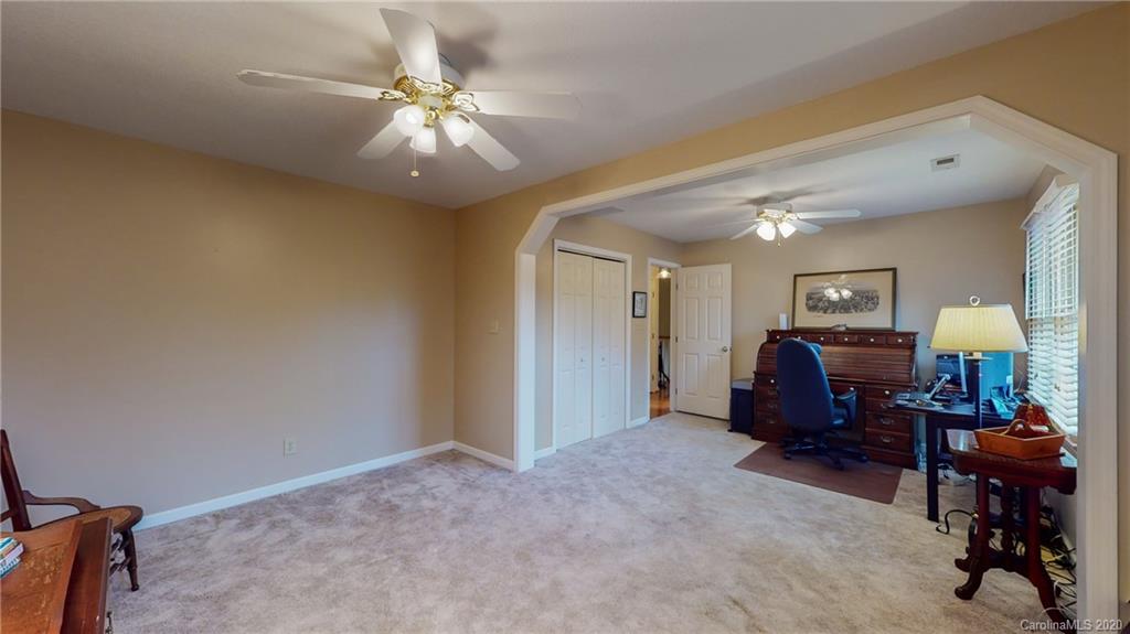 8 Amber Knoll Court Weaverville NC 28787
