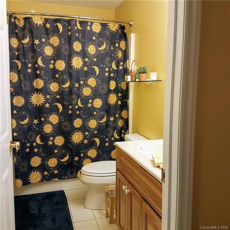 8 Amber Knoll Court Weaverville NC 28787