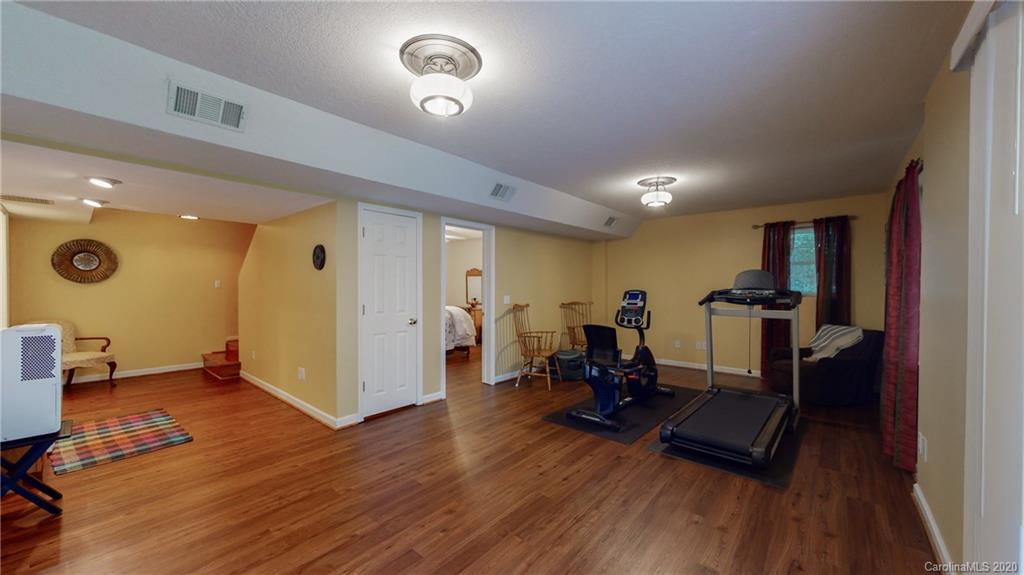 8 Amber Knoll Court Weaverville NC 28787
